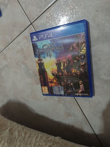 Kingdom hearts iii - hearts,