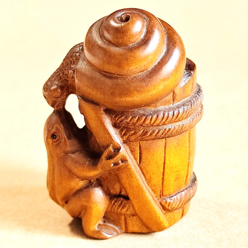 M8211 statuina netsuke in - statuina,