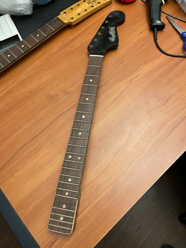 Collo chitarra corde - 6,
