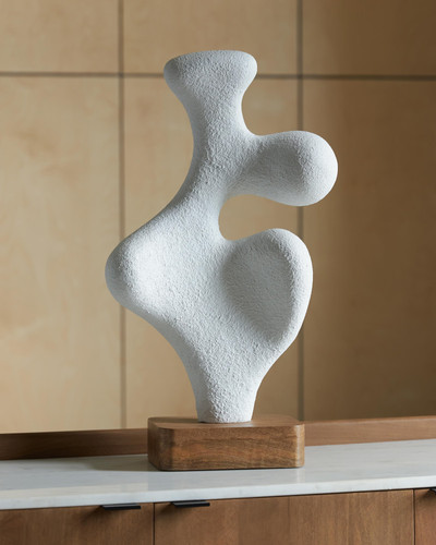 Grande scultura astratta