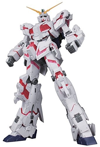 Mega size model mobile - model, suit