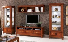 PARETE ATTREZZATA PER