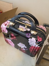 TRIFORCE Valigetta da viaggio