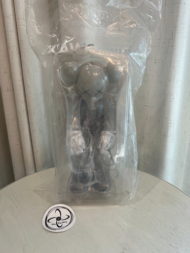 Kaws small lie companion - kaws,