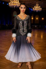 Elegante abito da ballo liscio