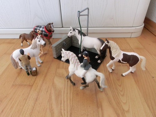 Schleich set cavalli