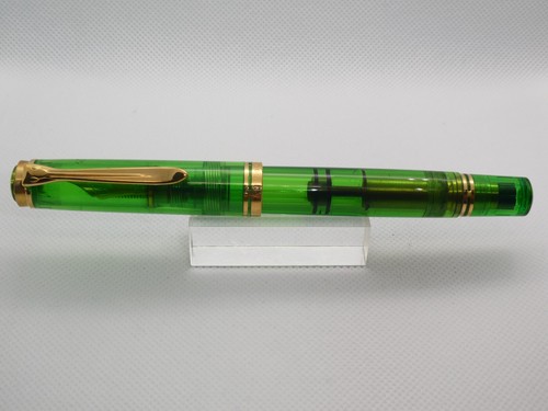 Pelikan m800 green - pelikan,