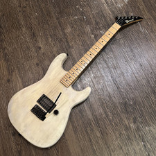 Chitarra elettrica Charvel by