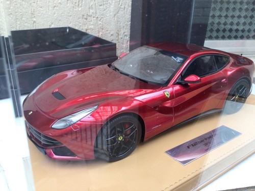 Ferrari f12 berlinetta rosso - f12, (rosso