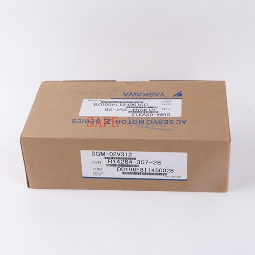 One new yaskawa servomotore - one, ac