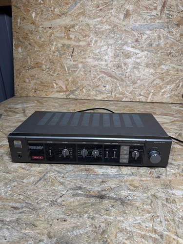 Sanyo 240 amplificatore - ja,
