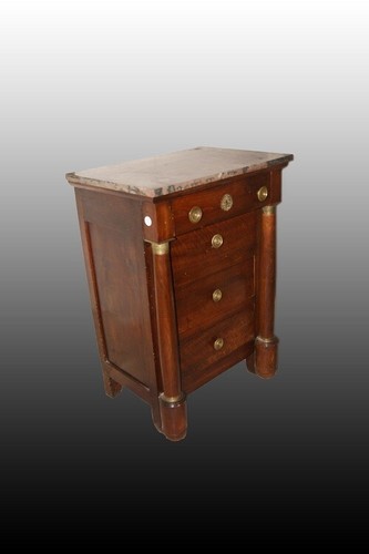 Comoncino francese stile