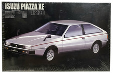 Fujimi Isuzu Piazza XE JR130