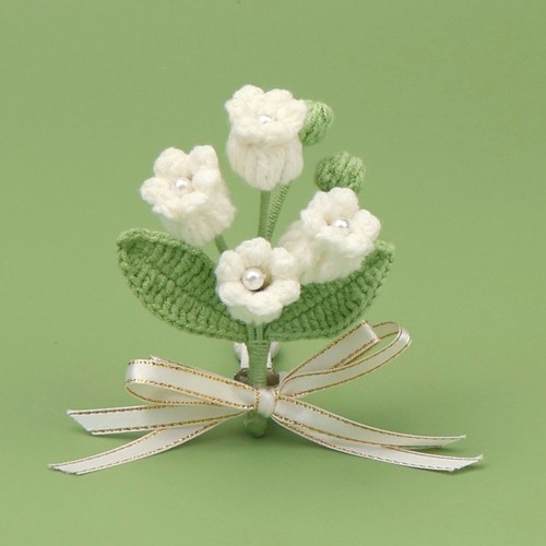 Bouquet floreale all'uncinetto