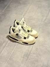 Jordan 4 Retro Military Black