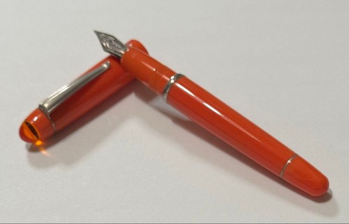 Delta fountain pen - delta,