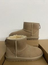 UGG CLASSIC MINI