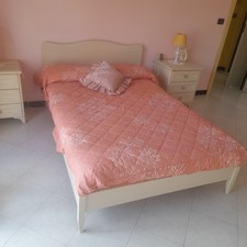 letto completo, una piazza e mezzo, con 2 comodini, acquistato fine 2022