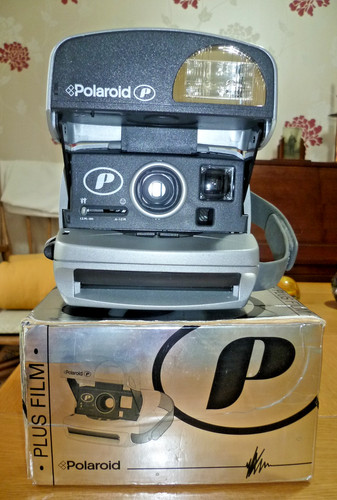 Polaroid plus film - plus, instant