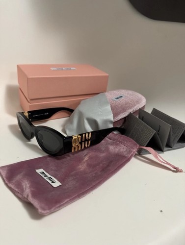 Miu oval frame sunglasses - oval-frame,