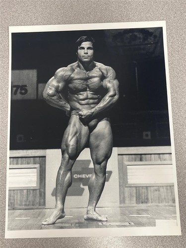 Franco columbu foto - columbu,