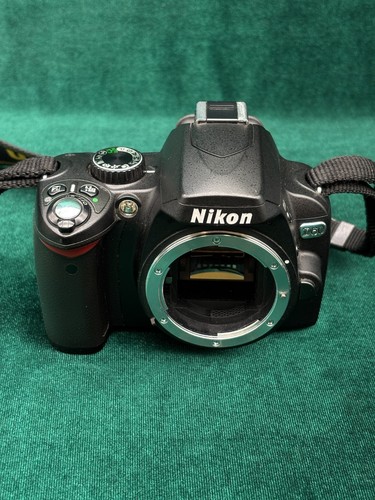 Solo corpo fotocamera nikon - corpo,