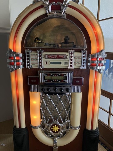 Giradischi jukebox dotato - giradischi, di