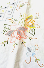 TOVAGLIA VINTAGE RICAMATA E