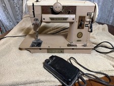 Vintage Singer Model 401A