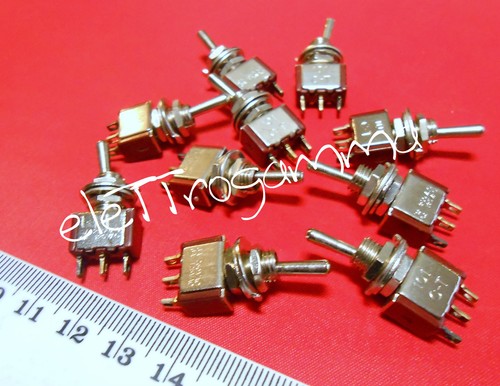 Interruttore deviatore a - x,