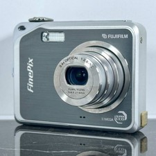 Fujifilm FinePix V10