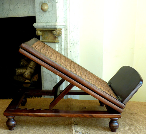 Antico sgabello legno - in,