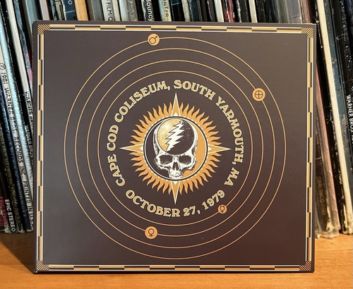 Grateful dead trips around - dead,