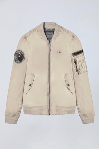 Bomber pilot aeronautica - pilot,