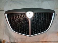 GRIGLIA MASCHERINA ANTERIORE SATINATA LANCIA YPSILON 06/11