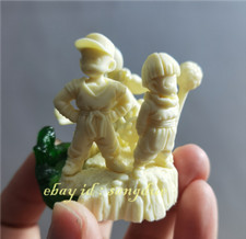 Modellino statuina uovo nome