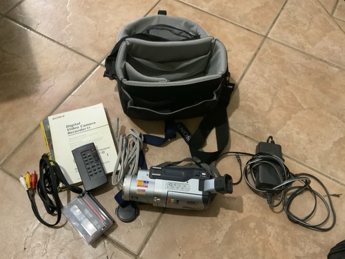 Sony dcr trv830 digital8 - digital8, hi8