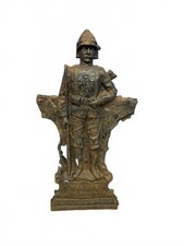 Antica statua inglese in ghisa