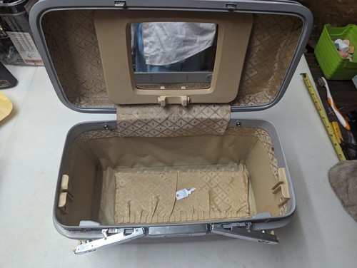 Beauty train case samsonite - train,