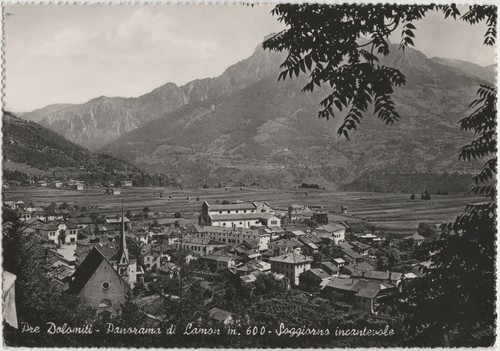 Pre dolomiti panorama di - -,