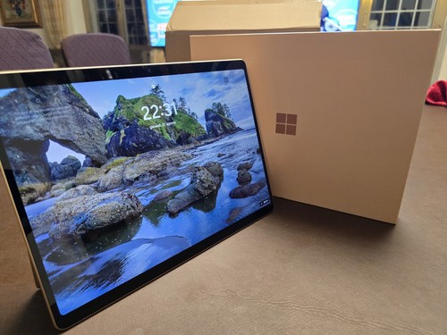 Microsoft surface pro oled - 13",