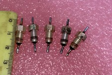 5pz CONDENSATORI PASSANTI T102M 250V  20 A Per Amplificatori Vhf Uhf