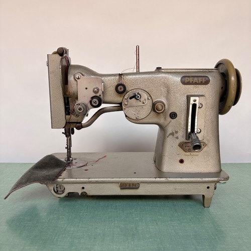 Pfaff stitch machine - e,