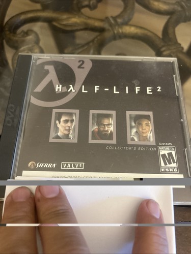 Half life collector s - life, collector's