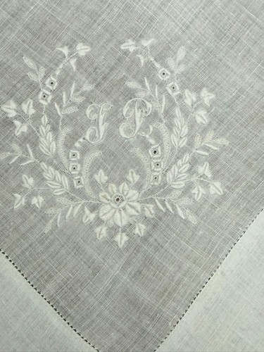 Fazzoletto fine ricamo fatto - fazzoletto, a