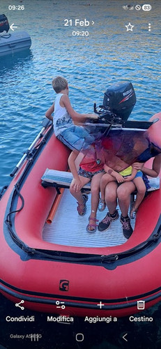 Gommone per 5 persone - 3.85,