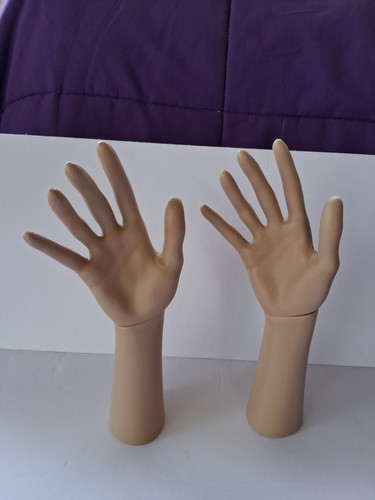Modelli mano plastica - modelli, a
