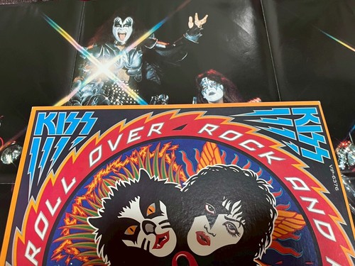 Kiss rock and roll - kiss,