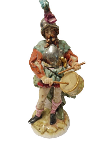 Statua statuina batterista