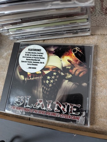 Slaine the white man - white,
